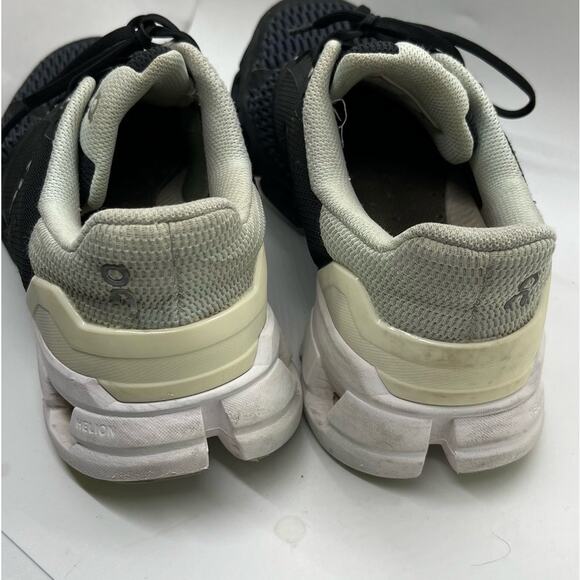 On Cloud Women's Cloudflyer Helion Cloudtec Swiss Engineering Shoes Size 8 - Picture 2 of 6